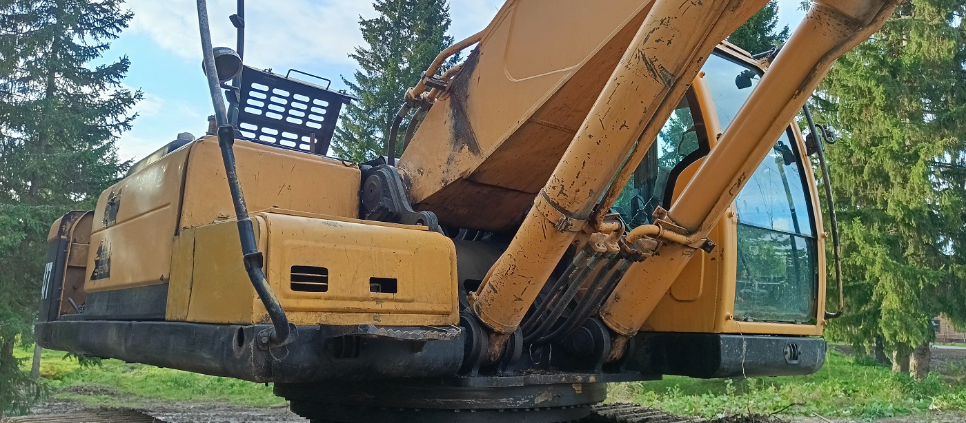 Услуги по ремонту гидравлики спецтехники и транспорта в Ненецком АО